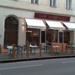 der schöne, neue Schanigarten im Café Markusplatz