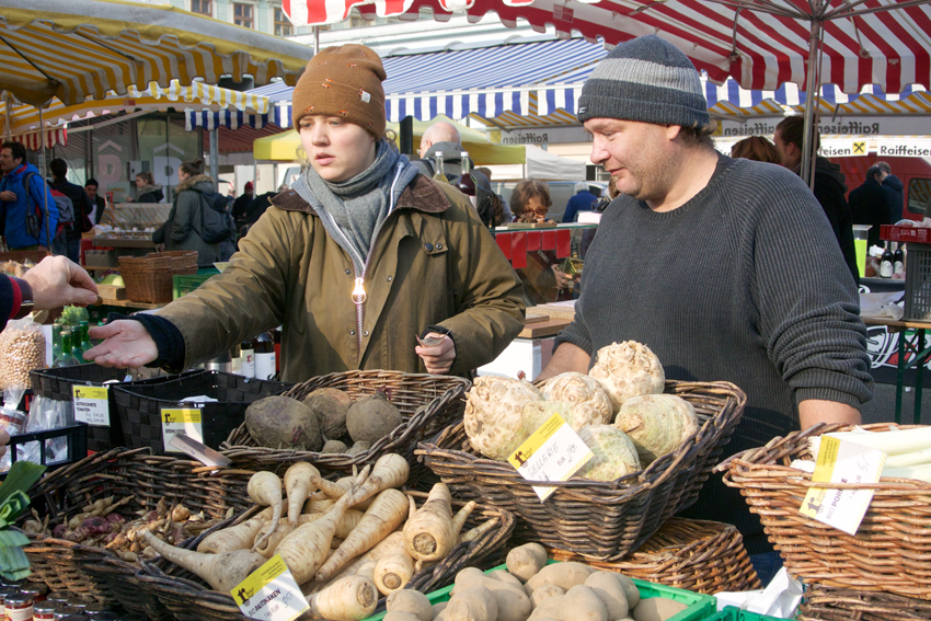 Knollen! Auf dem Markt im Winter - kekinwien.at