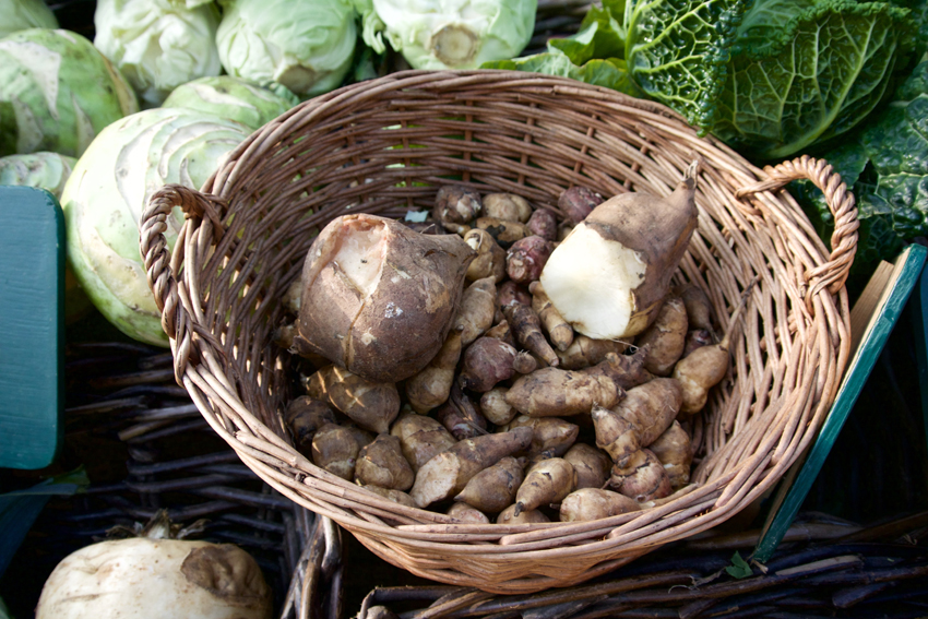 Kerbelwurzel, auf dem winterlichen Markt - kekinwien.at