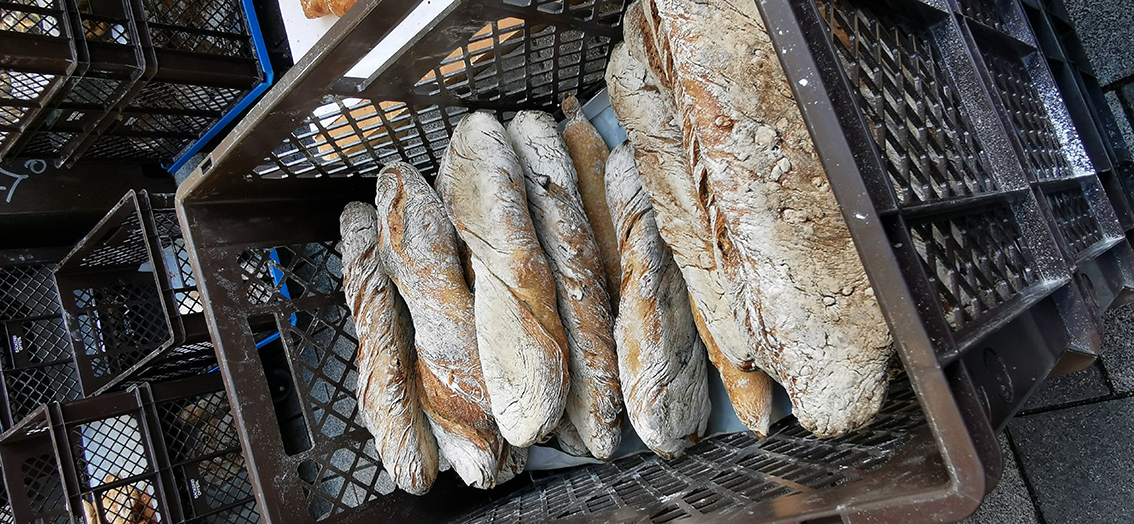 Es ist angeliefert: Brot für den Markt, Bild (c) Mischa Reska - kekinwien.at