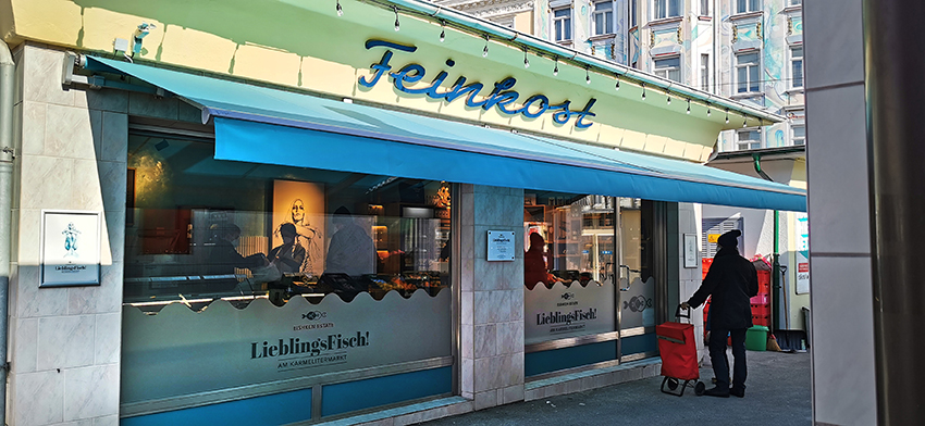 Das Lieblingsfisch Geschäft auf dem Wiener Karmelitermarkt, Bild (c) Mischa Reska -kekinwien.at